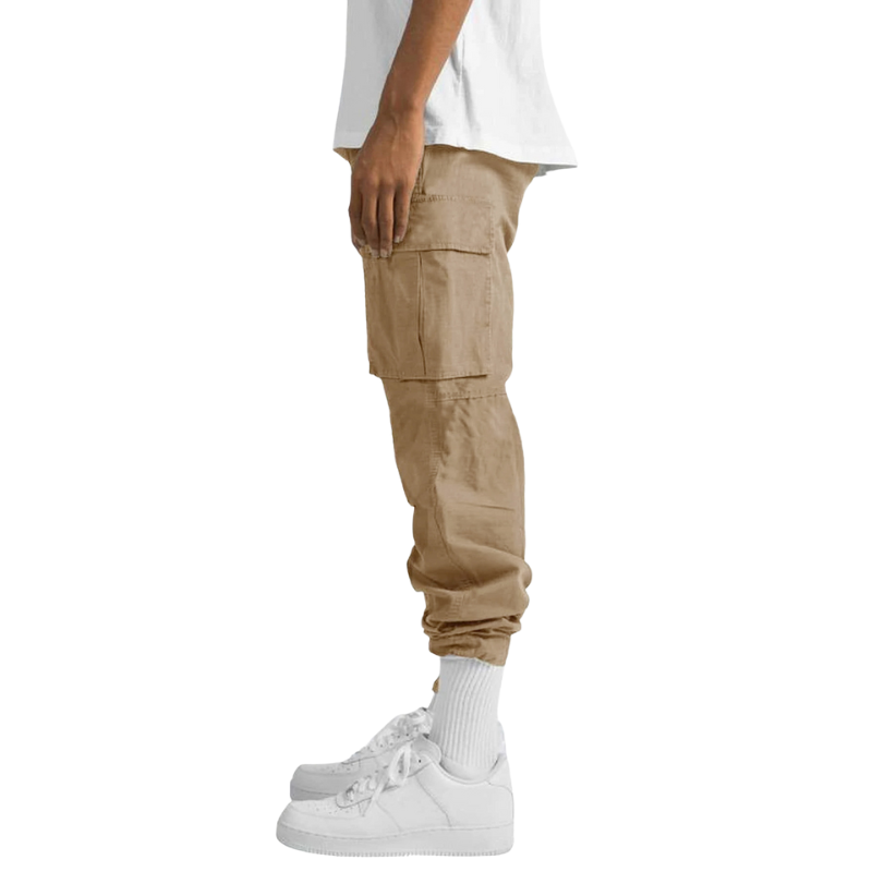 Baggy combat trousers