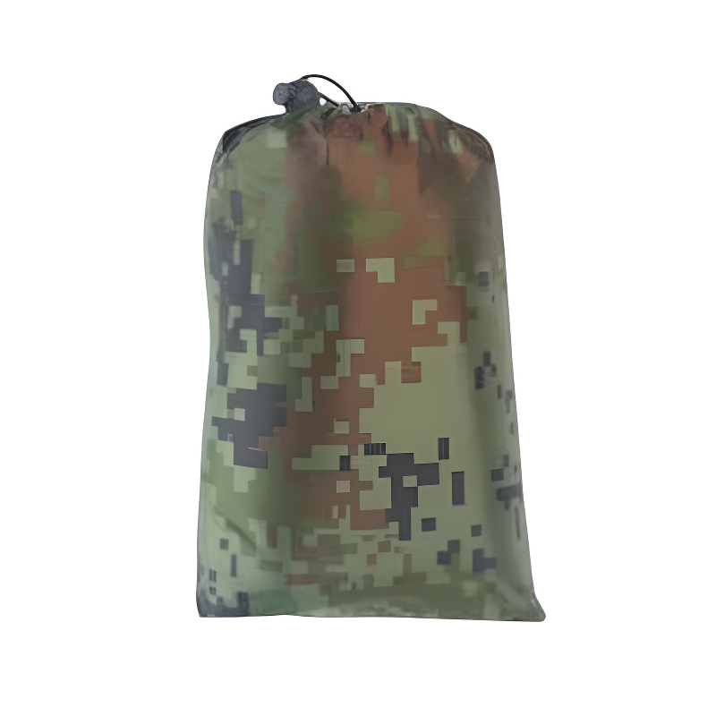 Bushcraft tarp camping