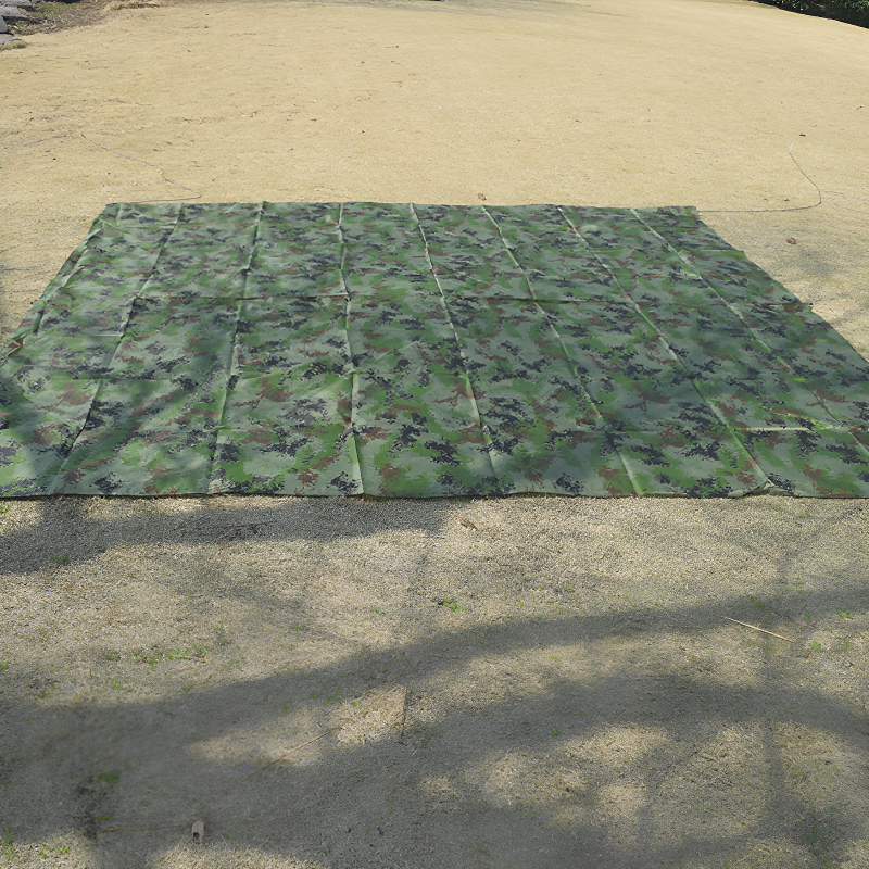 Bushcraft tarp camping