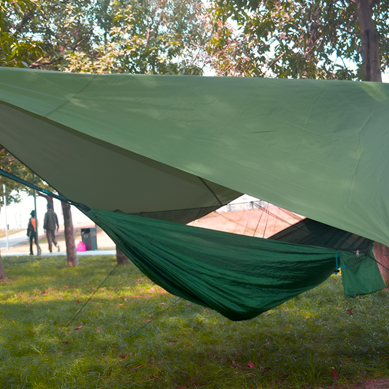 Bushcraft tarp camping