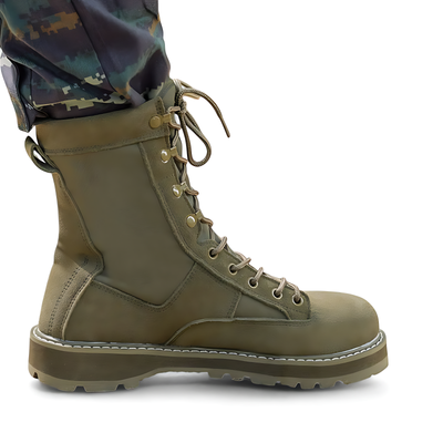 Cold weather tactical boots camo