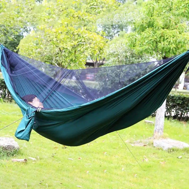 Hiking hammock tent