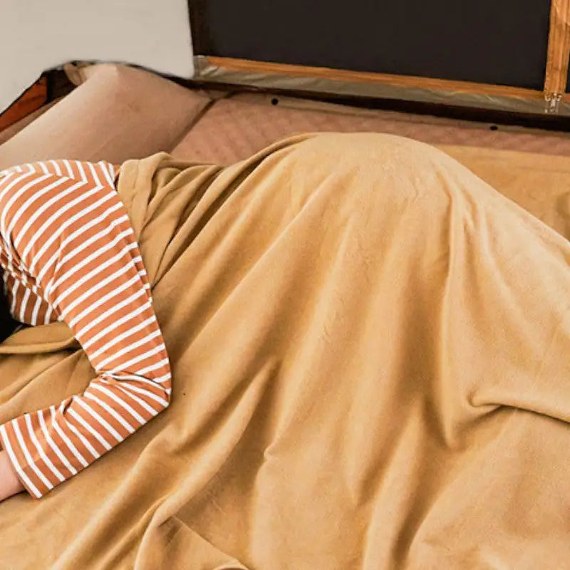 Insulated sleeping bag liner