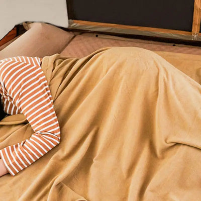 Insulated sleeping bag liner