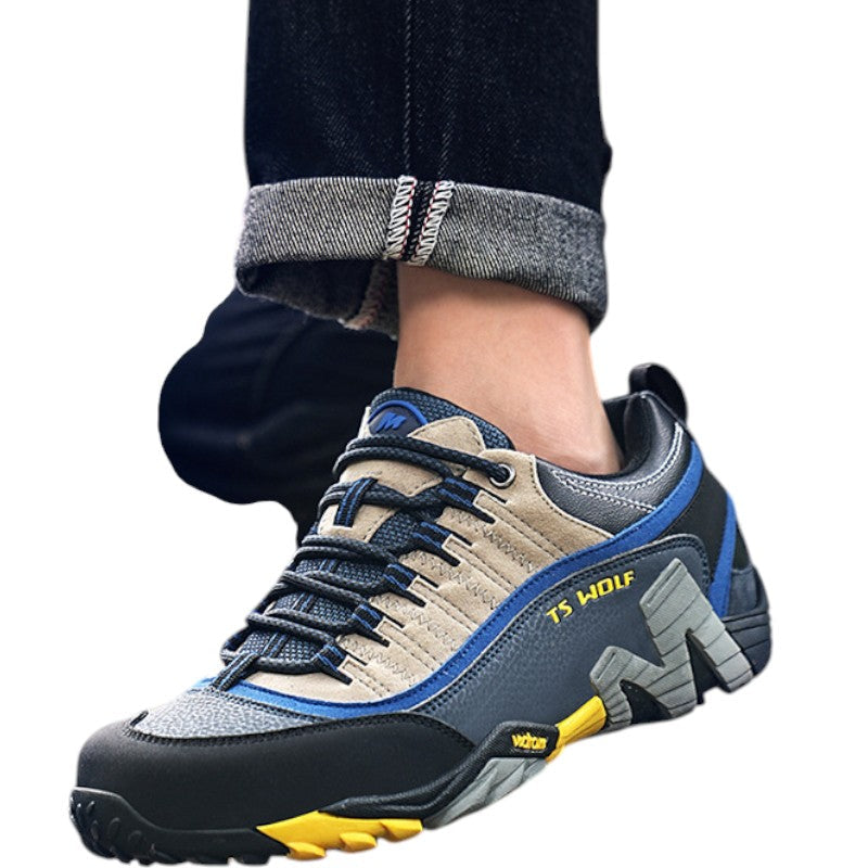Lightweight tactical hiking shoes