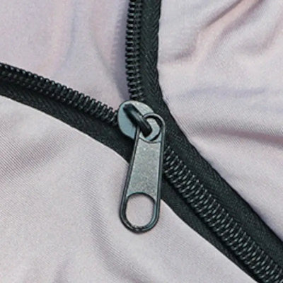 Sleeping bag liner with zipper