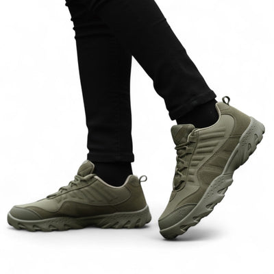 Tactical hiking boots