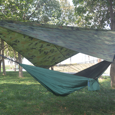 Bushcraft tarp camping