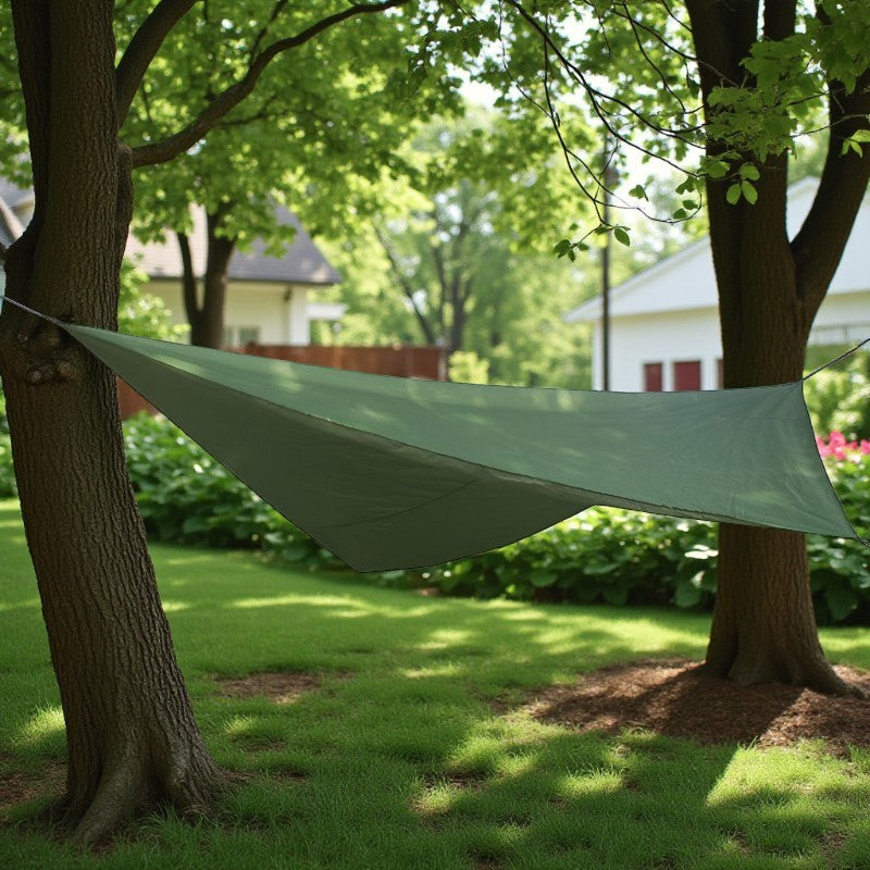 Bushcraft tarp camping