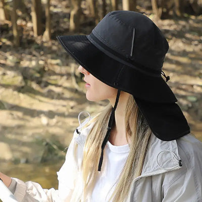 Lightweight bush hat