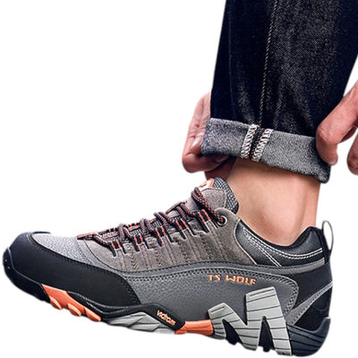Lightweight tactical hiking shoes