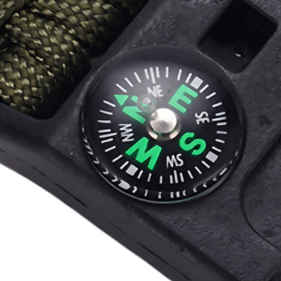 Paracord flint bracelet