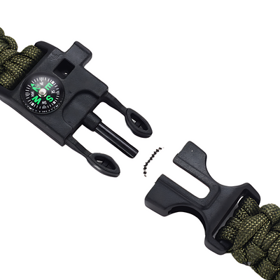 Paracord flint bracelet
